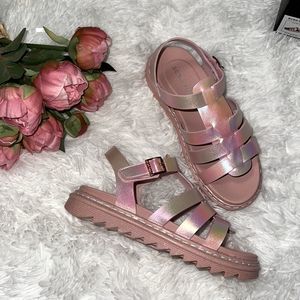 BCBG girls translucent pink/shimmering soles sandals size 3